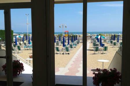 Centromare Solo Famiglie Appartamento *